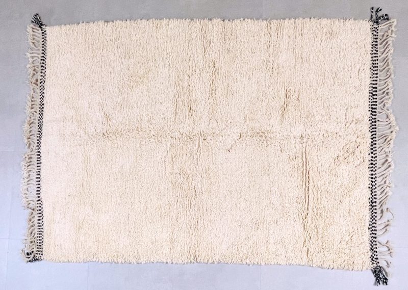 Beige wool rug 4