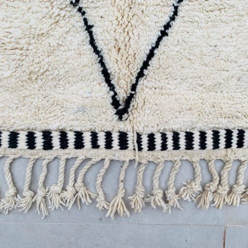 BeniOurain rug 2 9de761e8 b945 441b bab0 4ef8e1912f0f