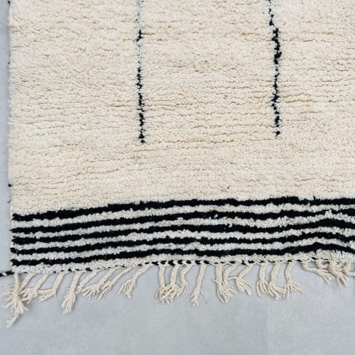 BeniOurain rug 3 24cac354 a66b 4948 b307 0538109ecac8