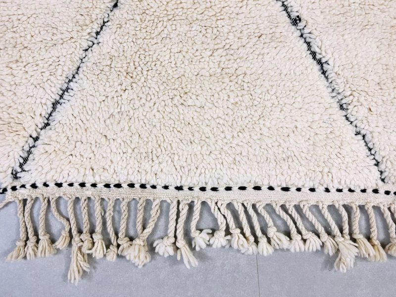 BeniOurain rug 4 d2f352a9 71cf 44e3 a874 012d33747a6e