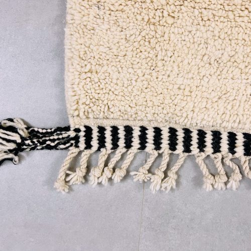 MOROCCAN WOOL RUG 9 892a3f27 8249 4aab a361 1ac539b02060