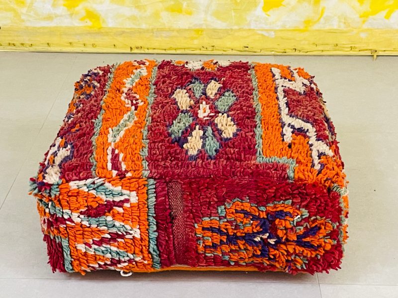 Moroccan kilim pouf 4