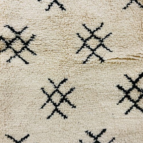 Moroccan wool rug 6 2966af43 4e0b 4f4b ac6e 89621b5c8eb0