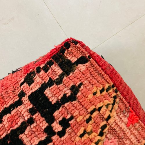 Moroccan woolen pouf 8