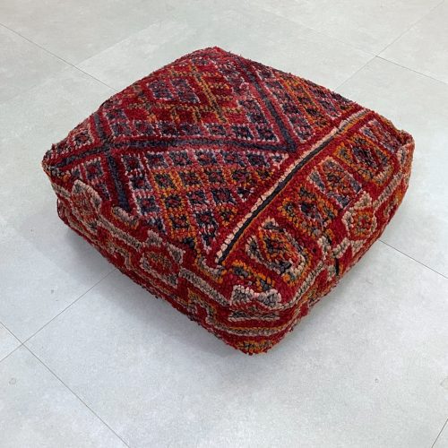 POUFS 10 a7b898e8 7924 4607 ae77 6d1a531c6390