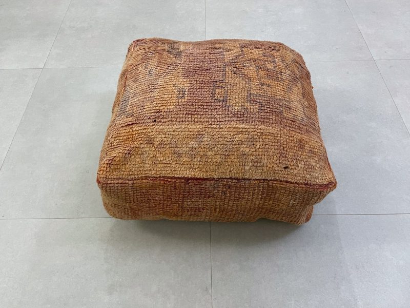 POUFS 2 2684002b 1583 4402 9900 99fb22097fa1