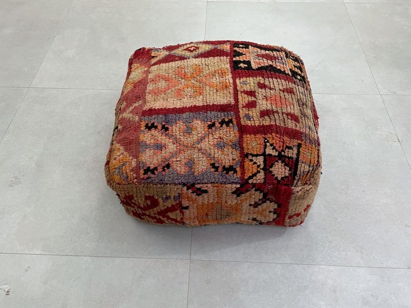 POUFS 3 f9869057 c027 4c2a 9726 1f1fe97331d2