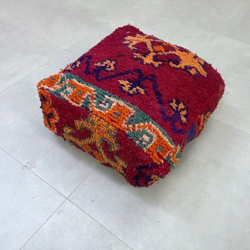 POUFS 6 4df465d9 8183 4389 b770 a1691ab02803