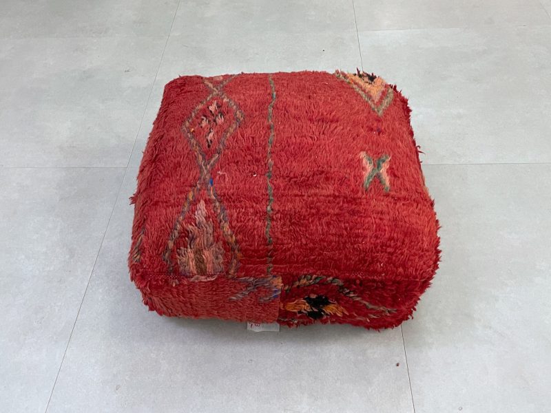 POUFS 6 6c53bd24 d3cb 4299 8d64 47de24b3a931