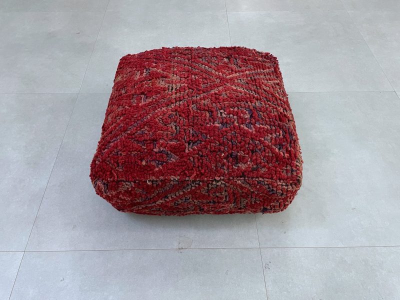 POUFS 6 98a8c78c d9a3 4ca8 ad0f bb993ce61911