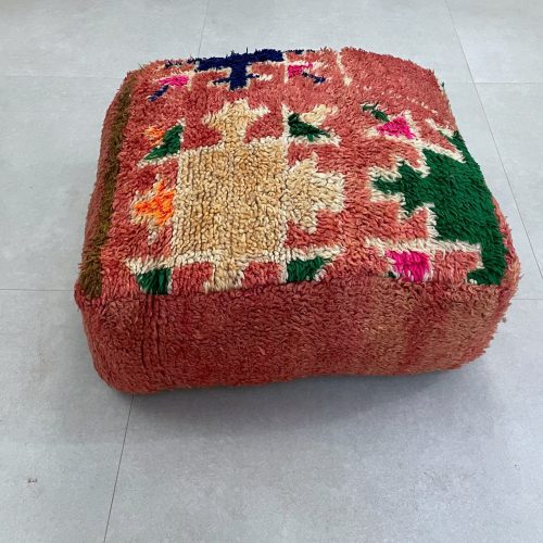 POUFS 7 c7010282 e5dc 4495 a01d c1da7043aa5e