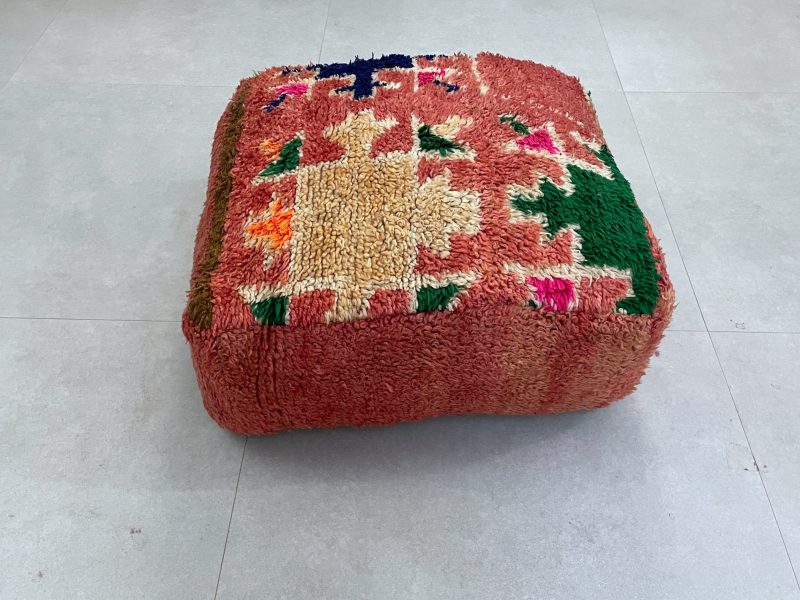 POUFS 7 c7010282 e5dc 4495 a01d c1da7043aa5e