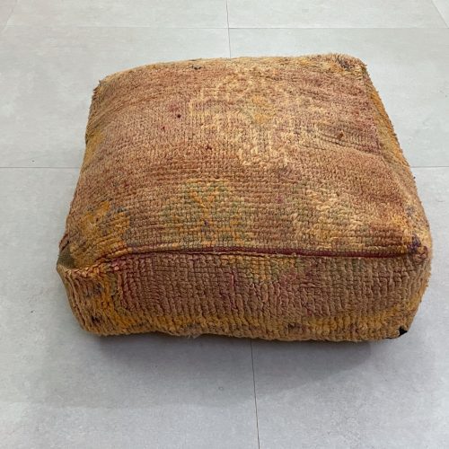 POUFS 8 1dd32754 1eb8 4836 8190 7cabd17d322b