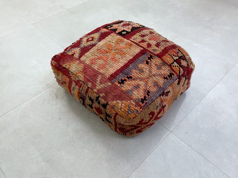 POUFS 9 fe737bdf 9dc8 4624 ad1f 82c2d6cc90c9