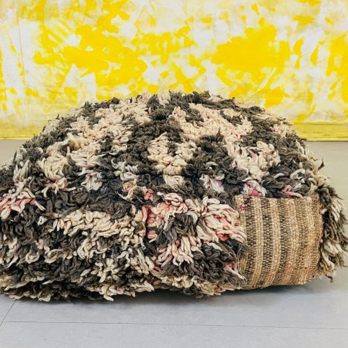 authentic woolen pouf 3