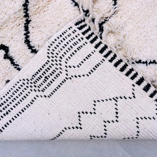 beni ourain rug 1 67f6a06e c9c8 4edb 8818 7f56f583ca9d