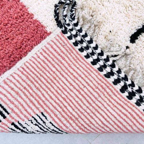 berber rug 4 e473ec1d eba2 4db4 8f22 f082a36f562c