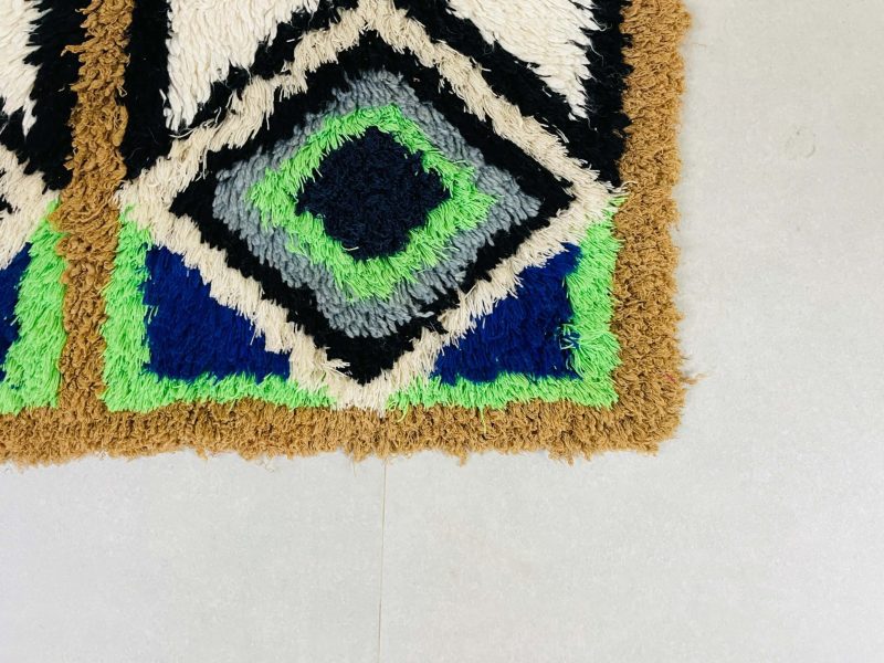 berber rug1 f1f0d8d8 b272 457f 8808 72831afd8b35