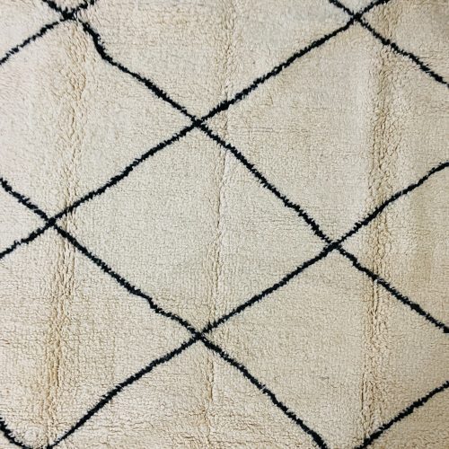 black diamonds rug 10