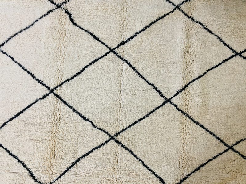 black diamonds rug 10