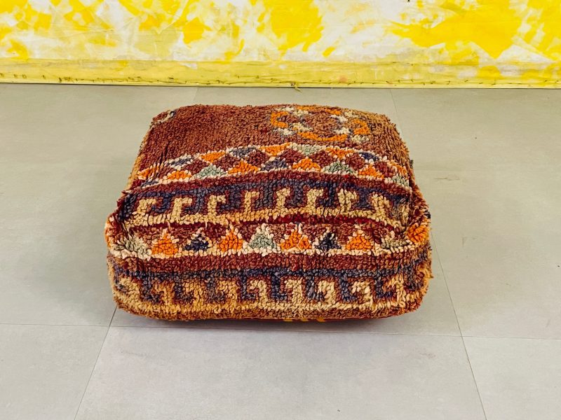 boho woolen pouf 4