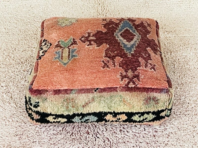 floor throw pouf 9