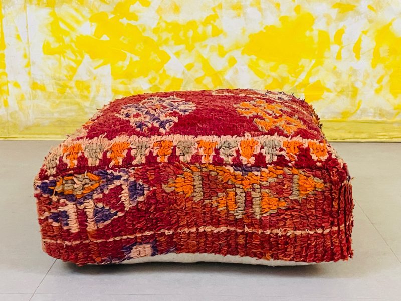 kilim pouf 1