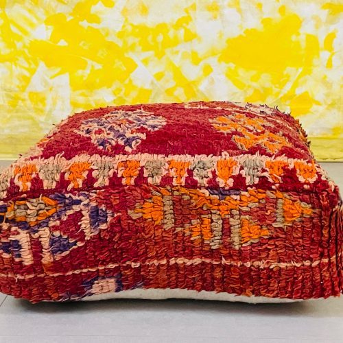 kilim pouf 1 418bb70a c729 4ca2 84cd b1bfb36bc80b