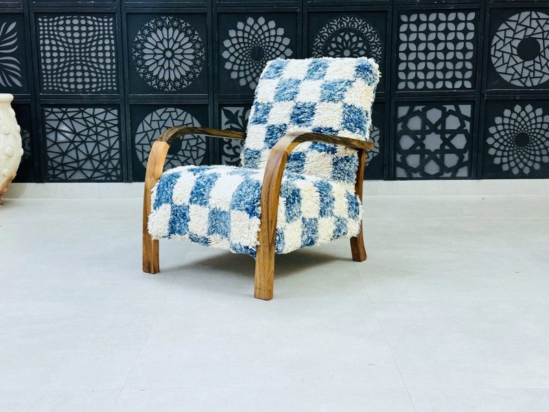 moroccan chairs 2 270e9aa2 5581 4129 ba23 080ab239df8b