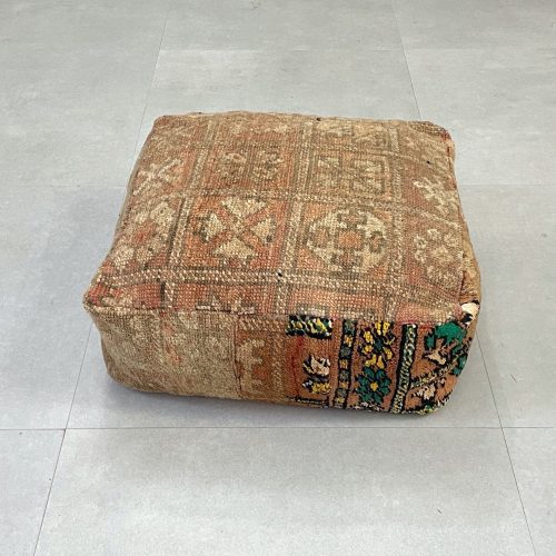 moroccan pouf 1 6859f41a ad42 4df1 aeb9 c44f64848b0d