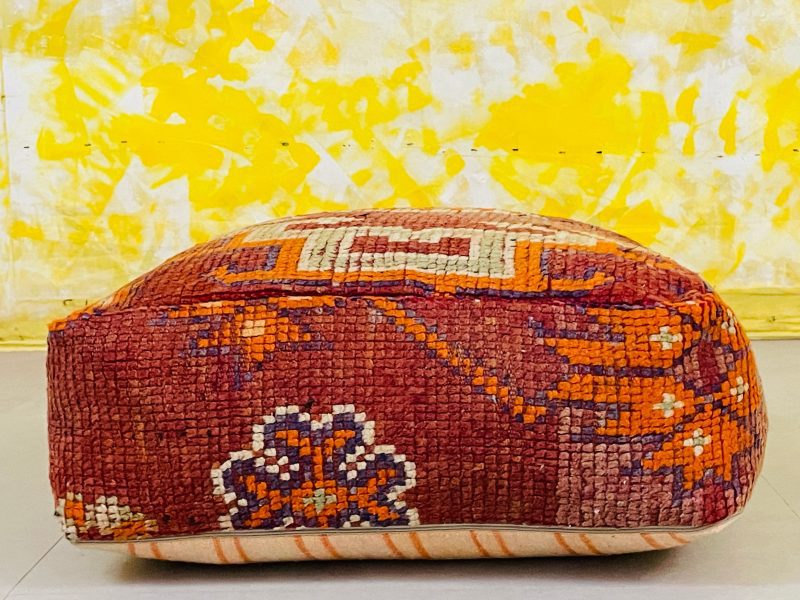 moroccan pouf 1 ff305368 b6f6 42df be8b c2d5e68b492f