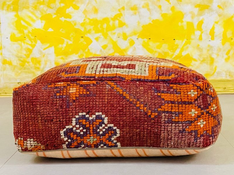 moroccan pouf 2 4bed8ecf ef19 44c0 961b 9f6dc26ba6f9