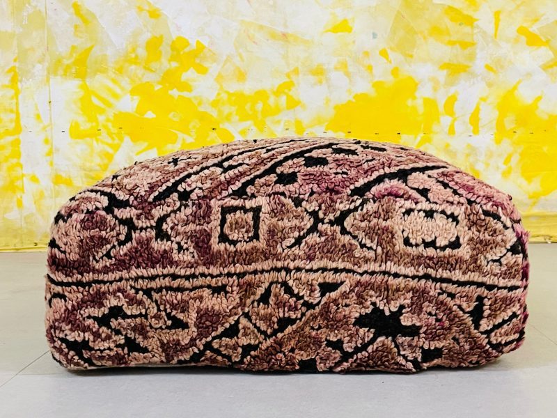 moroccan pouf 2 ee9aa909 4c24 4ff7 b7f0 b8fccb431296