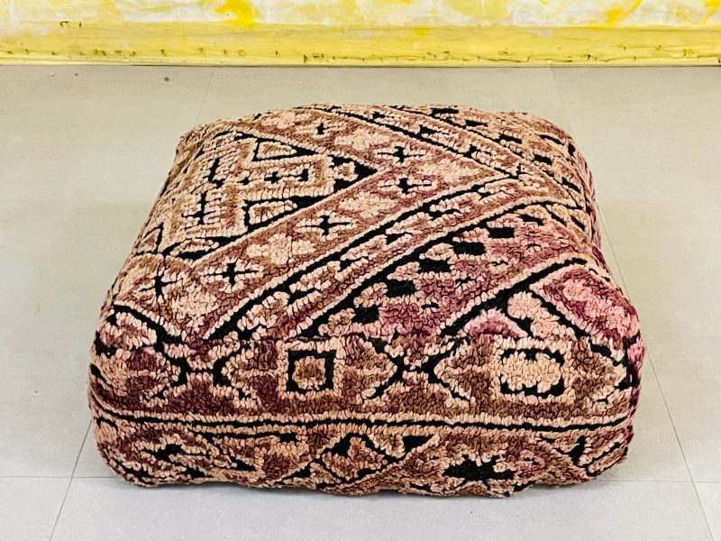 moroccan pouf 3 0112971a d950 4946 a27d e3221063608f