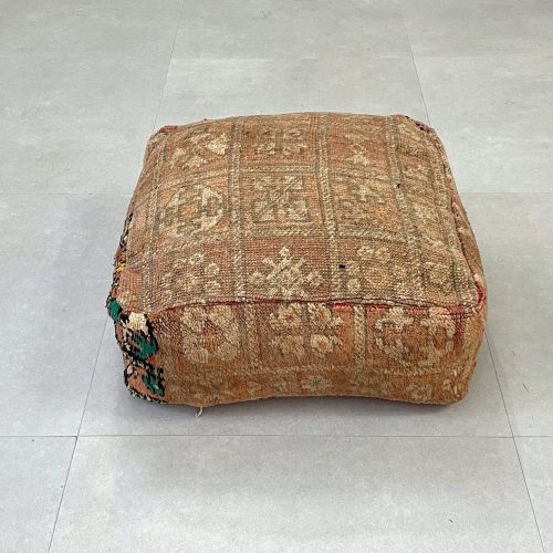 moroccan pouf 3 d4ea4ef1 5470 440e a67e 5b2faa5223f5