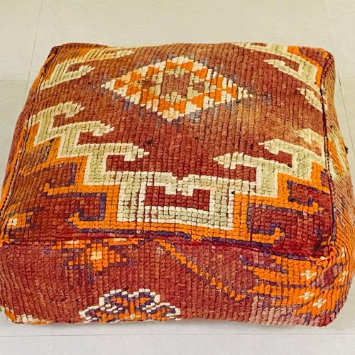 moroccan pouf 4 767fae05 7ff5 4520 bb29 558ac30ca037