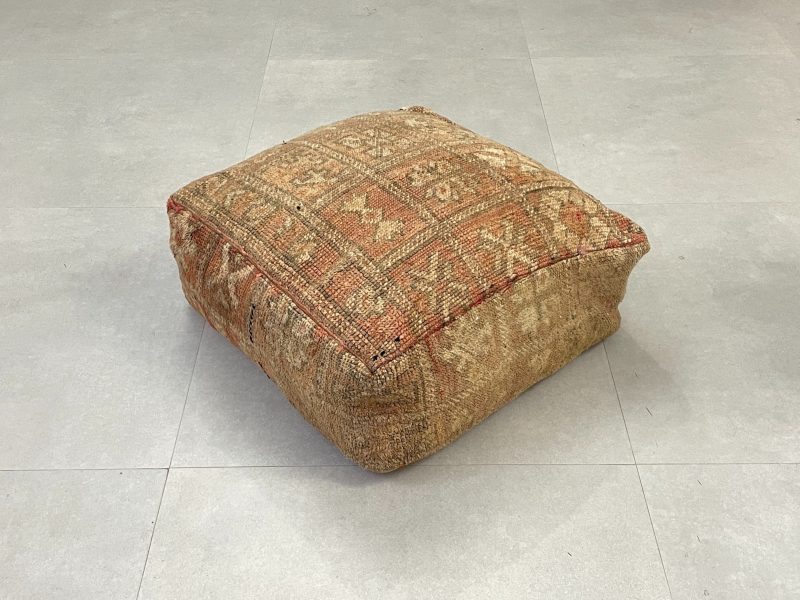 moroccan pouf 5 5bcbd0f9 ab80 409e 9e12 ebfe0c722581