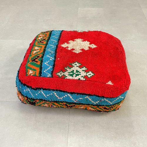 moroccan pouf 6 9083cb9c 4243 4558 b8f9 1fe79e342500