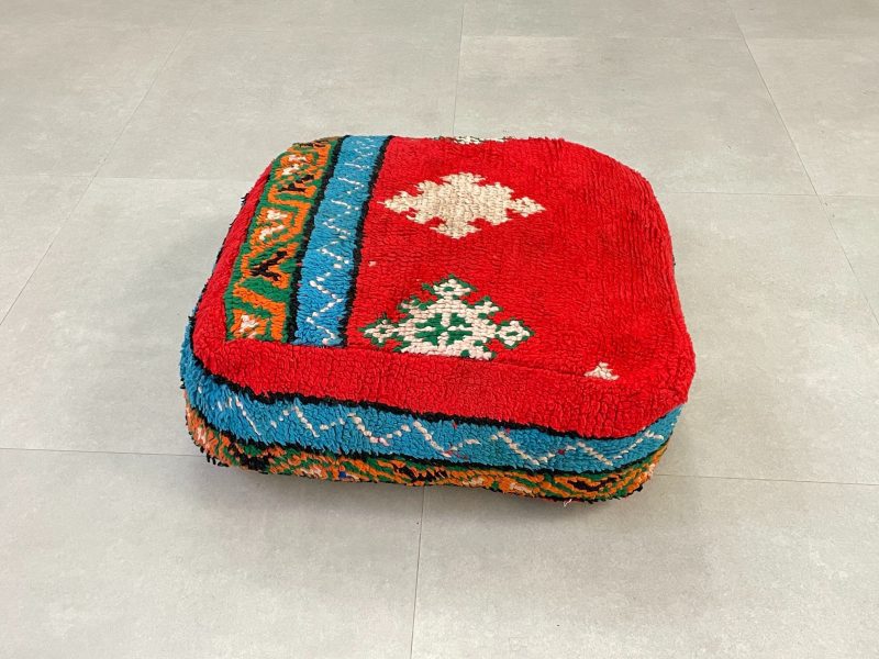 moroccan pouf 6 9083cb9c 4243 4558 b8f9 1fe79e342500