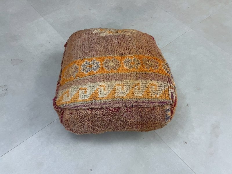 moroccan poufs 10 69d46779 1f46 451c aea4 f9e1e0ebcf51