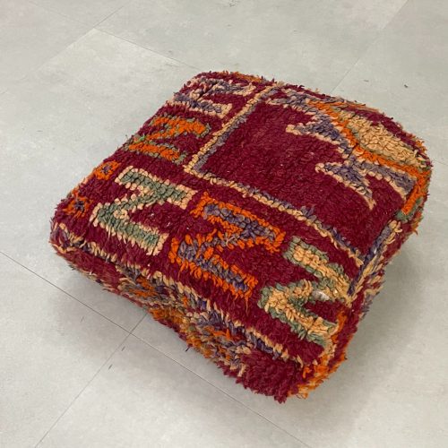 moroccan poufs 1 0339bd3f 0f7b 4d79 88d7 a025a035e0d7