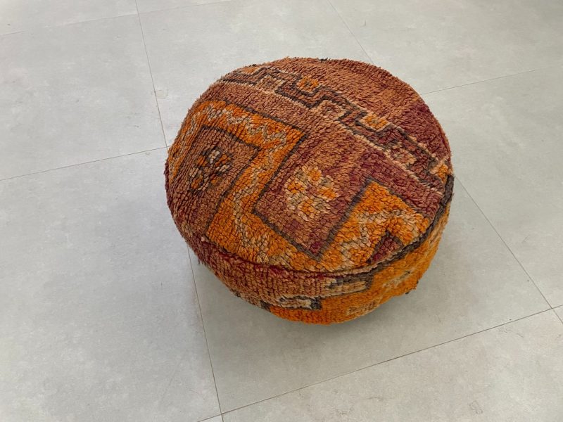 moroccan poufs 1 5aaa9e56 cee1 4573 8a8e 67de7b28a46f