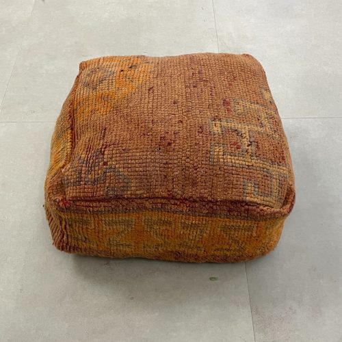 moroccan poufs 1 94416a4f 9a45 4195 8167 125369ae2d55