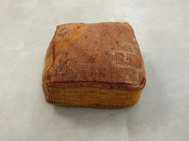 moroccan poufs 1 94416a4f 9a45 4195 8167 125369ae2d55