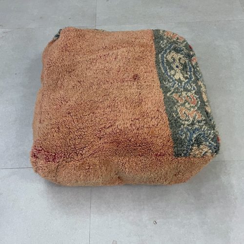 moroccan poufs 1 e332ad2a 6283 4b90 8267 ed50cfe2167e