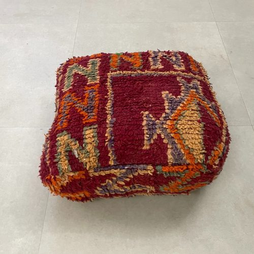 moroccan poufs 2 051dd0be d42e 4c0d adb9 15d2d5f08cb4