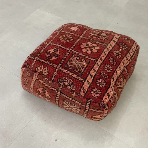 moroccan poufs 2 0ca52176 071e 4cd4 aeac 3a46b45eed23