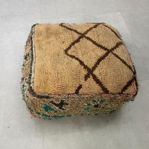 moroccan poufs 2 4fa4b1d1 cfb4 4d4e bc59 561774489bdf