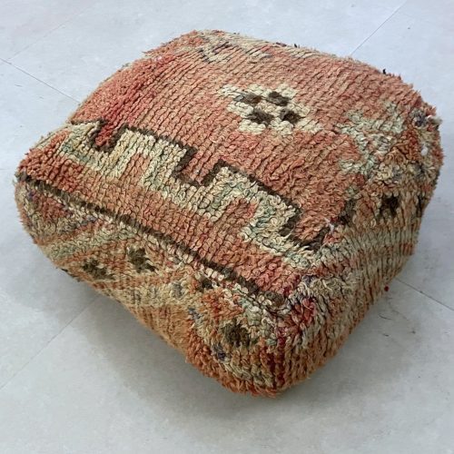 moroccan poufs 2 7e285422 50bd 4325 810e 17c0866380fc