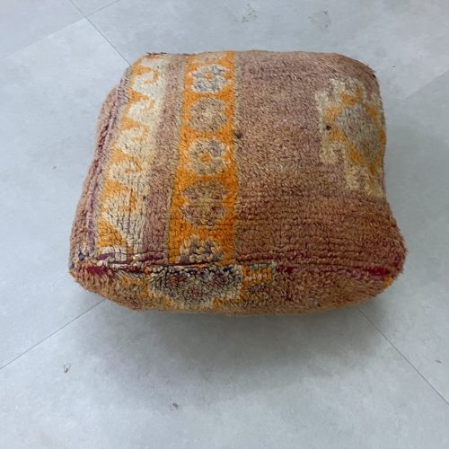 moroccan poufs 2 88579d51 db0f 4d95 8fb5 ad5fa1d510f1